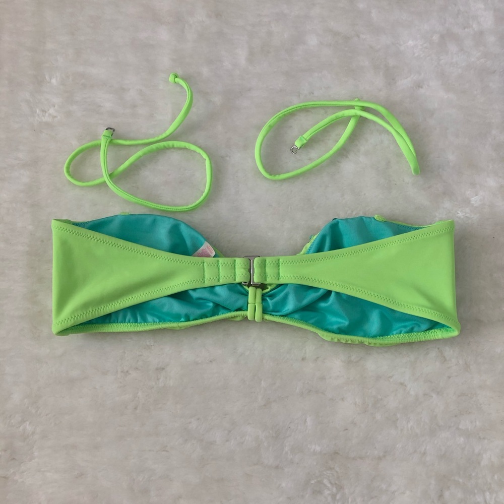 Victoria’s Secret Bikini Top - Picture 5 of 7